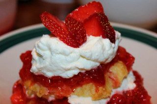 Cooking for Students Strawberry Shortcakes